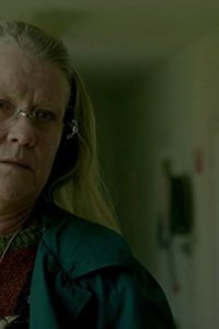 Ängelby – S01E08 – Vera närmar sig sanningen om sina biologiska föräldrar