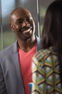Rosewood – S01E01 – Pilot