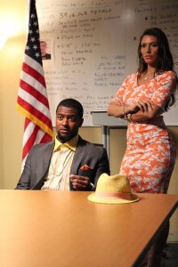 Rosewood – S01E03 – Have-Nots and Hematomas