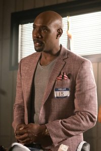 Rosewood – S02E10 – Bacterium & the Brothers Panitch
