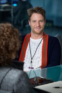 Limitless – S2015E11 – This Is Your Brian on Drugs