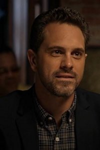 Life in Pieces – S01E02 – Interruptus Date Breast Movin’
