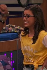 Game Shakers – S03E18 – He’s Back