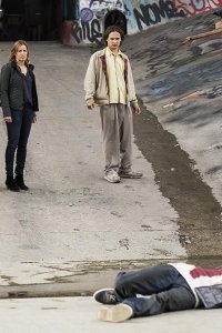 Fear the Walking Dead – S01E01 – Pilot