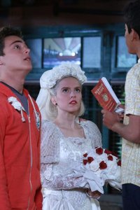 Bunk’d – S01E19 – Bride and Doom