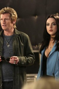 Sex & Drugs & Rock & Roll – S02E07 – Tramps Like Us