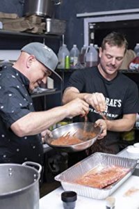 Burgers, Brew and ‘Que – S06E02 – Bacon Knows Best