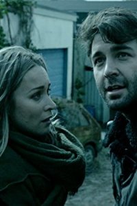 Zoo – S03E01 – No Place Like Home