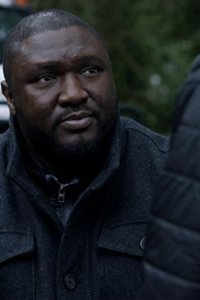 Zoo – S03E03 – Ten Years Gone