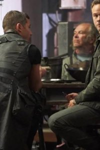 Killjoys – S05E02 – Blame It on the Rain
