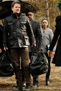 Dark Matter – S03E09 – Isn’t That a Paradox?