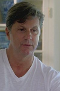 Secrets & Wives – S01E08 – Burning Down the House