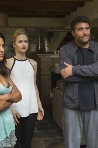 UnREAL – S01E06 – Fly