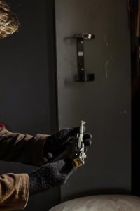 Westside – S01E06 – But for a Wayward Son