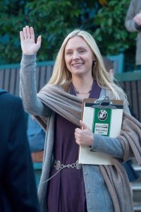 Wayward Pines – S01E04 – One of Our Senior Realtors Has Chosen to Retire