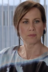 Younger – S01E03 – IRL