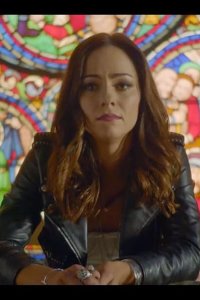 The Royals – S04E01 – How Prodigal the Soul