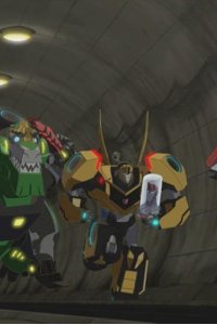 Transformers: Robots in Disguise – S01E16 – Some Body, Any Body