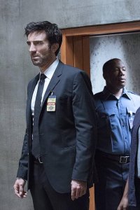 Powers – S01E01 – Pilot