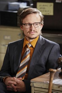 Battle Creek – S01E02 – Syruptitious