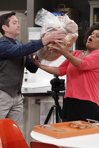 The Odd Couple – S01E02 – The Ghostwriter