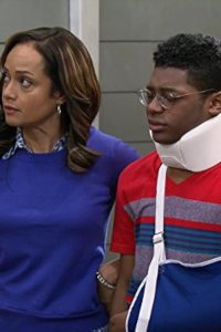 K.C. Undercover – S01E22 – Runaway Robot: Part 2