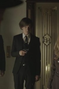 12 Monkeys – S04E06 – Die Glocke