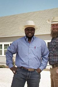 Texas Flip N’ Move – S13E07 – Zac and Cameron’s Modern Maze