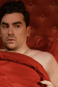 Schitt$ Creek – S01E10 – Honeymoon