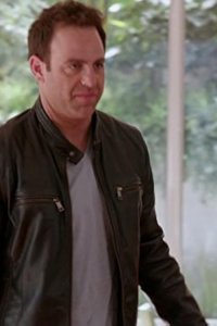 Girlfriends’ Guide to Divorce – S01E03 – Rule #47: Always Take Advantage of “Me” Time
