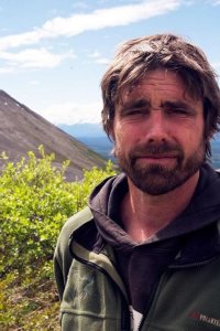 Edge of Alaska – S01E07 – McCarthy Rising