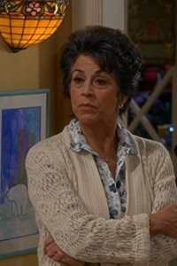 Cristela – S2014E03 – Mr. Felix and Ms. Daniela
