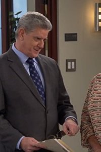 Cristela – S2015E17 – Fifteen-Something