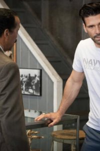 Kingdom – S01E03 – Piece of Plastic