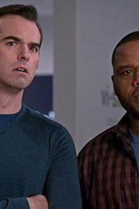 Black·ish – S01E20 – Switch Hitting