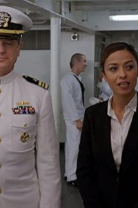 The Mysteries of Laura – S01E18 – The Mystery of the Sunken Sailor