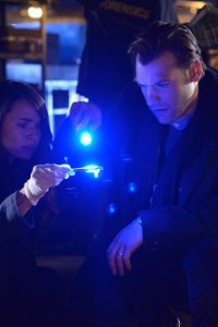 The Strain – S01E02 – The Box