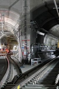 The Fifteen Billion Pound Railway – S04E01 – Inside the Elizabeth Line