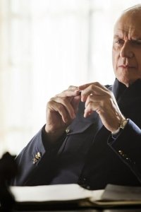 Dominion – S01E06 – Black Eyes Blue