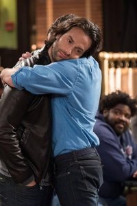 Undateable – S01E12 – Danny’s Boys