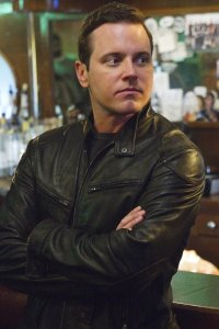 Sirens – S01E05 – Alcohol Related Injury