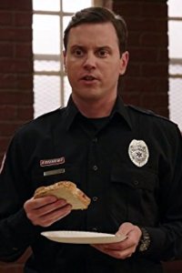 Sirens – S02E09 – Charbroiled