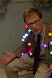 Review – S01E08 – Marry; Run; Party
