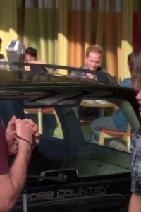 Growing Up Fisher – S01E07 – Katie You Can Drive My Car