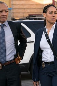 Bosch – S07E04 – Triple Play