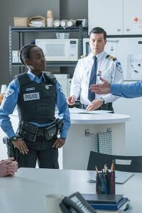 19-2 – S04E03 – Fishbowl