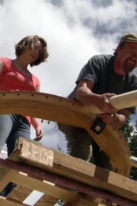 Building Off the Grid – S01E04 – Yurts So Good