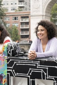 Broad City – S05E01 – Stories