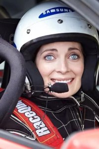 Upper Middle Bogan – S01E03 – Your Roots Are Showing