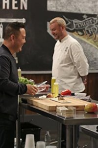 Cutthroat Kitchen – S15E06 – Profiterollin’ with the Homeys